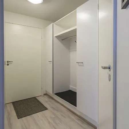 Vasko Luxurious Suites, Ahola